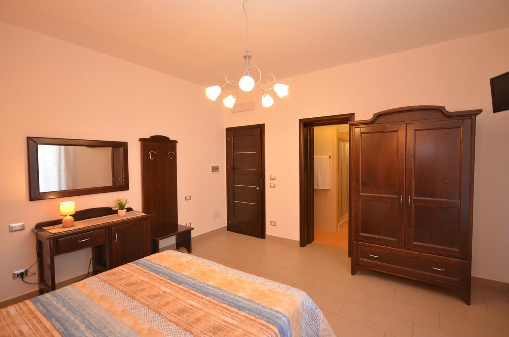 Baia Santa Margherita B&B Castelluzzo Quarto foto